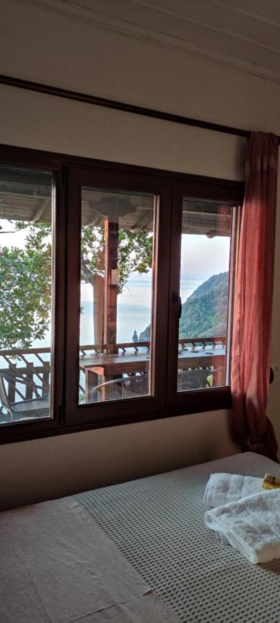 Balcony On The Rocks Villa Agioi Saranta Ngoại thất bức ảnh